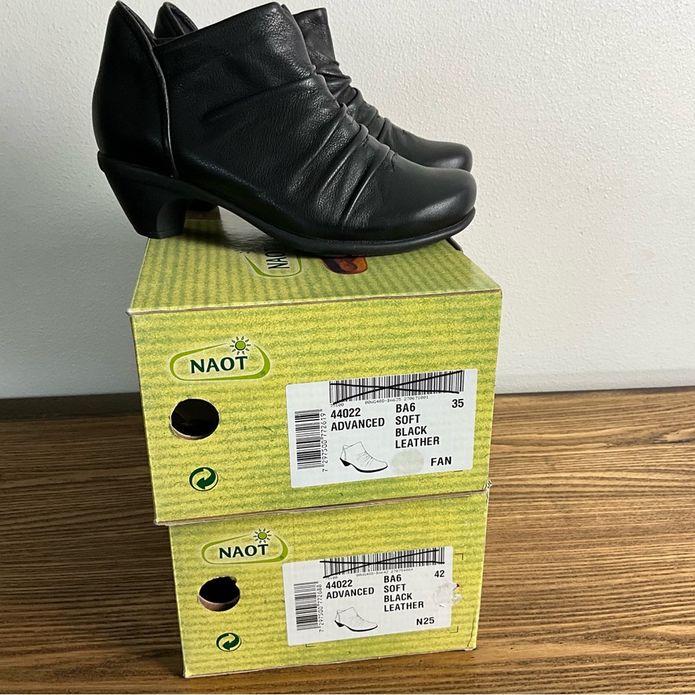 Naot Advance Black Leather Ankle Boot, New in Box - Picture 7 of 8